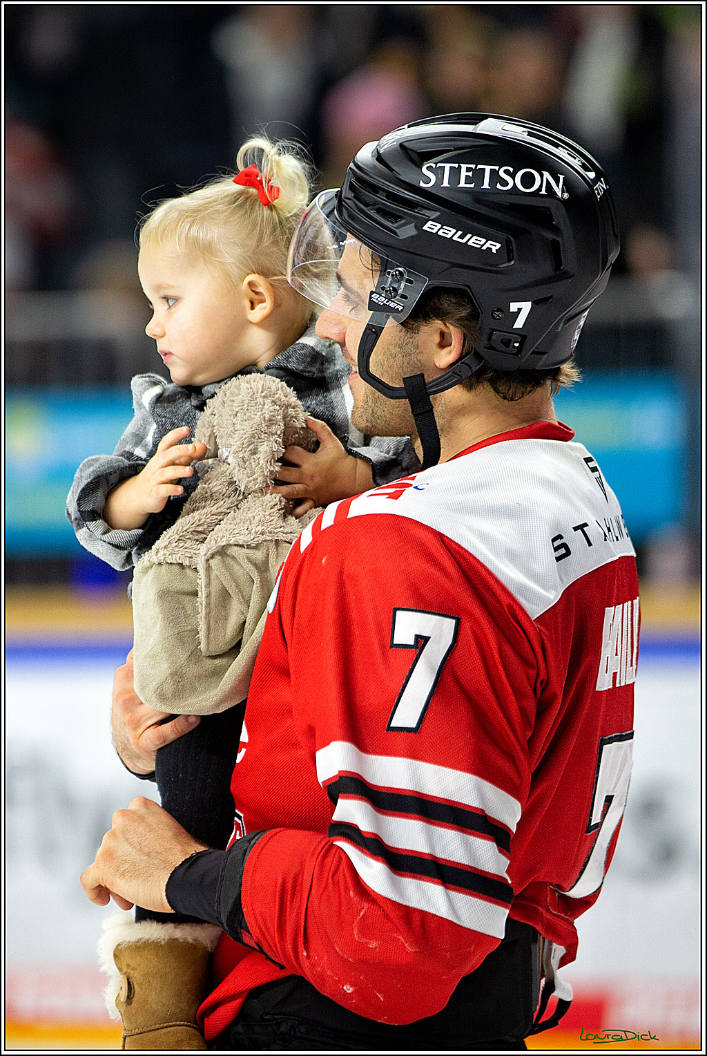 PENNY DEL; Koelner Haie- Straubing Tigers; Koeln, 28.12.2022